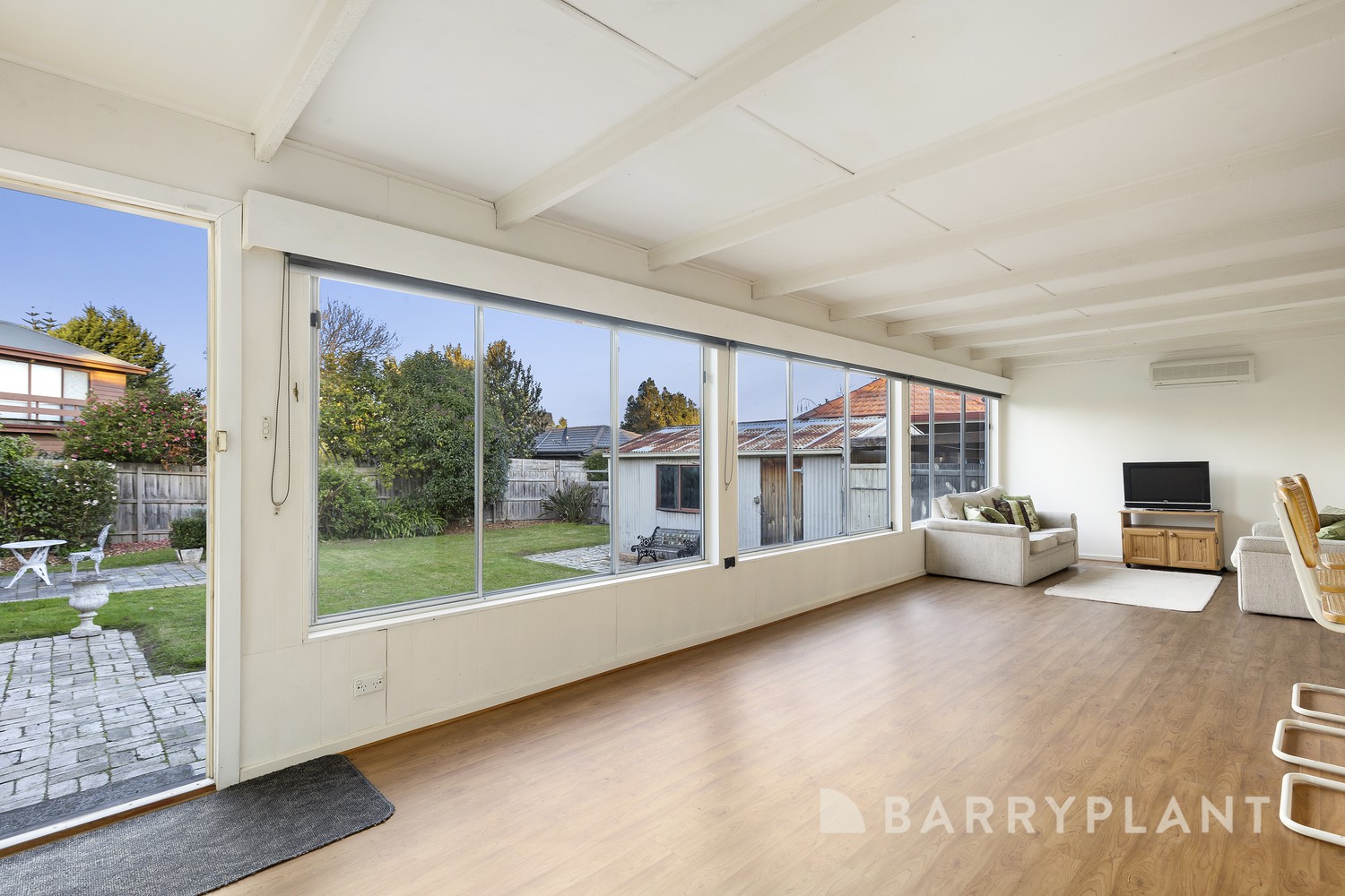16 Curtis Avenue, Watsonia, VIC 3087, Watsonia - Thumbnail 4