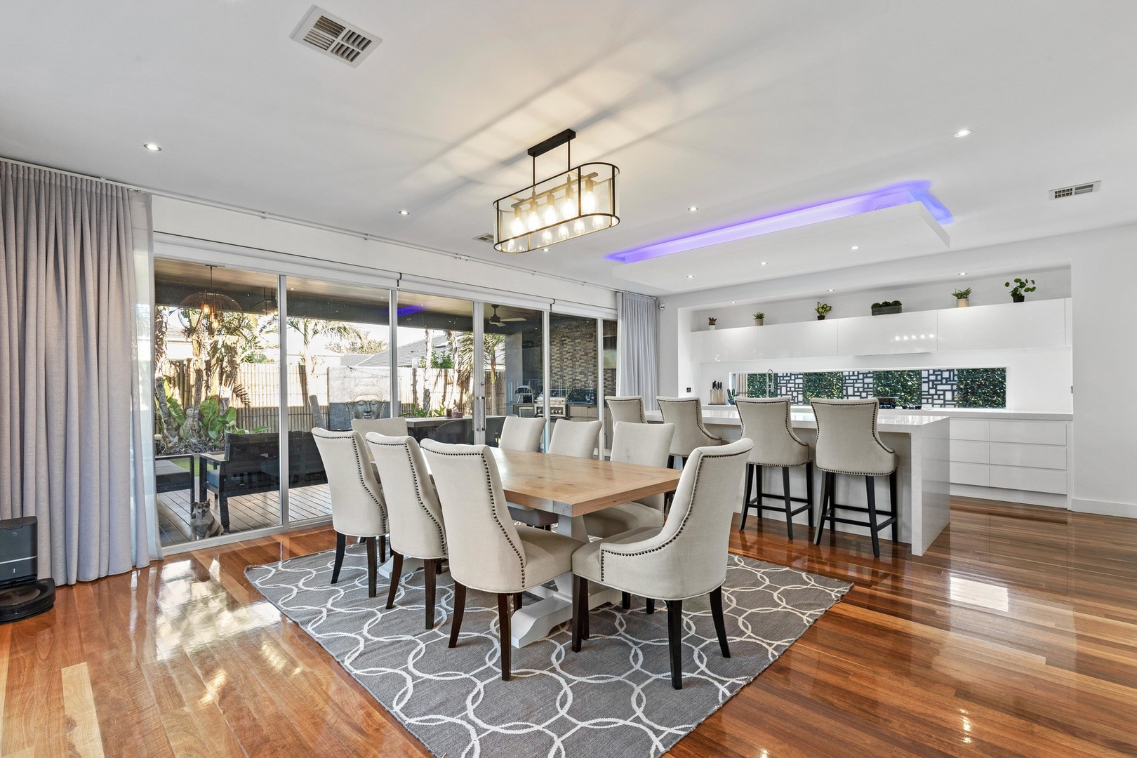 16 Darlinghurst Place, Taylors Hill, VIC 3037, Taylors Hill - Thumbnail 5