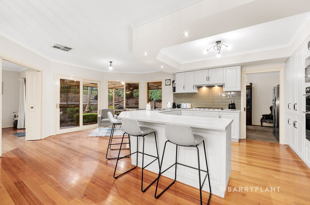 16 David Hockney Drive, Diamond Creek, VIC 3089, Diamond Creek - Thumbnail 3