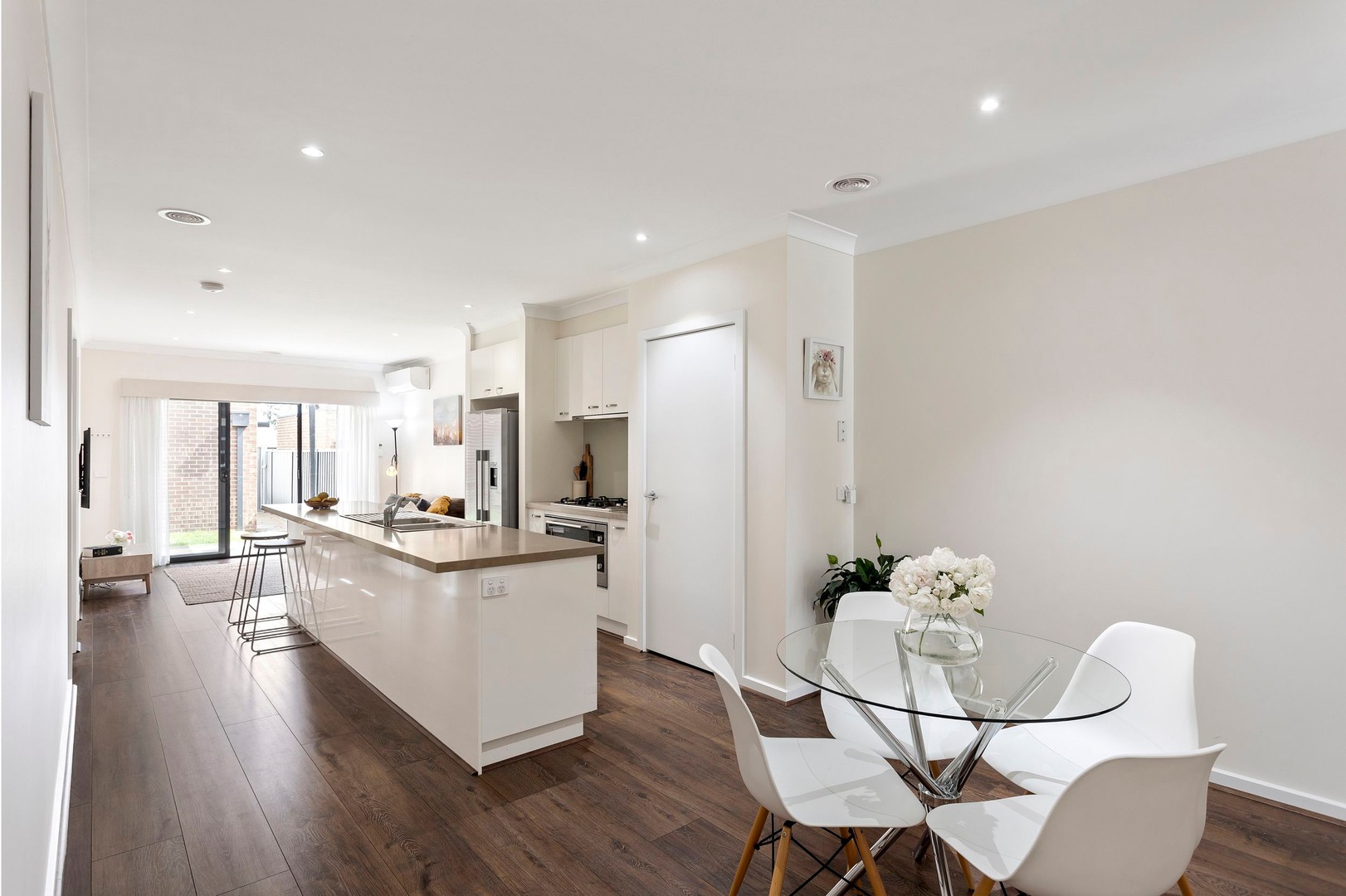 16 Destination Drive, Greenvale, VIC 3059 - Thumbnail 2 - 20/12/2023