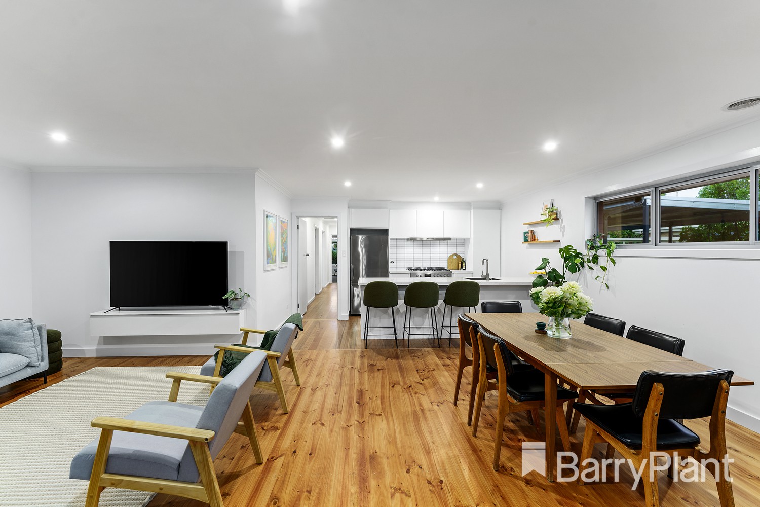 16 Dilkara Avenue, Bundoora, VIC 3083, Bundoora - Thumbnail 3