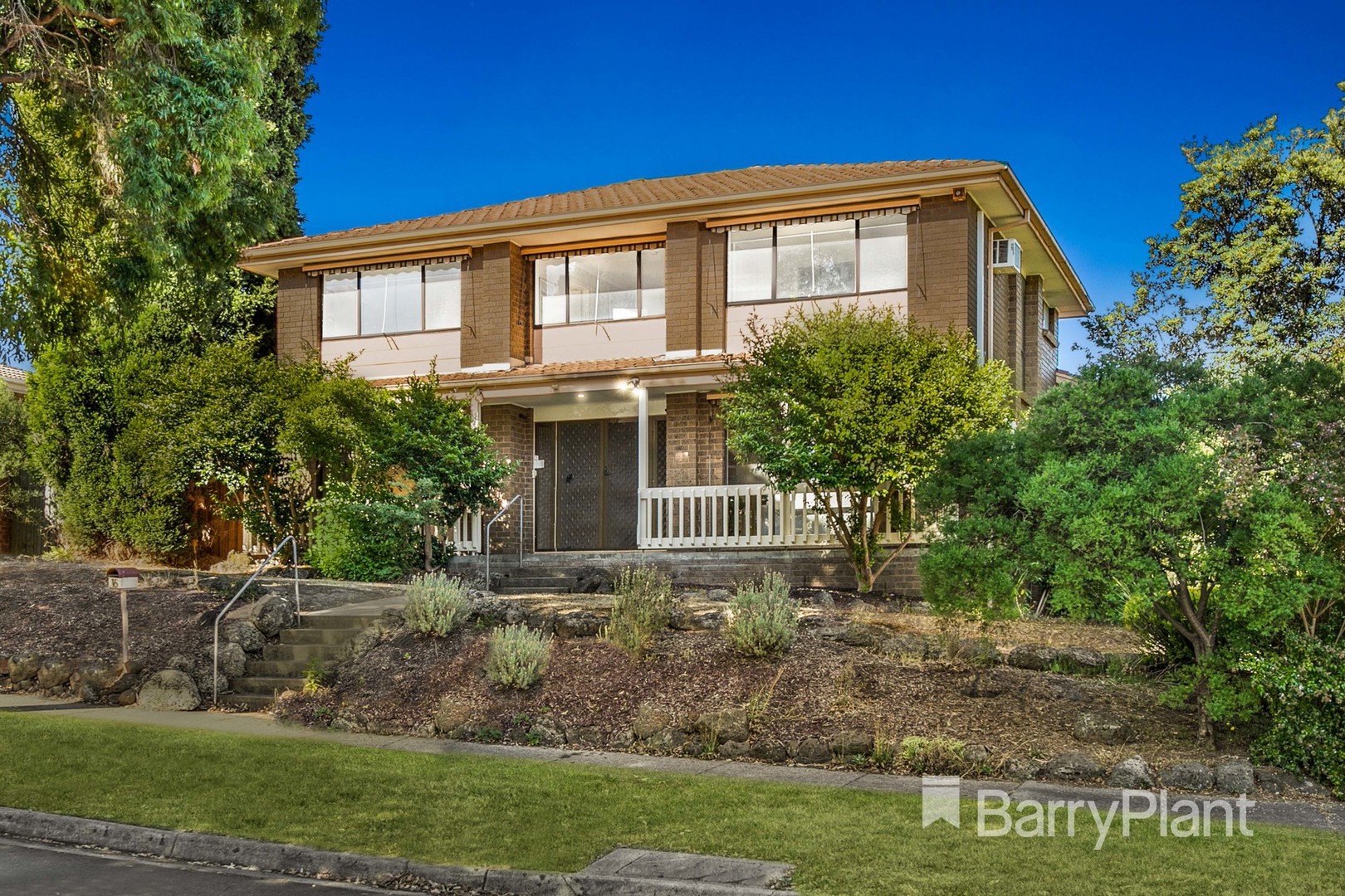 16 Dunns Court, Wantirna South, VIC 3152, Wantirna South - Thumbnail 2
