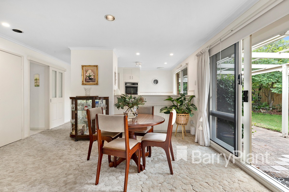 16 Dunsmuir Drive, Rosebud, VIC 3939, Rosebud - Thumbnail 3