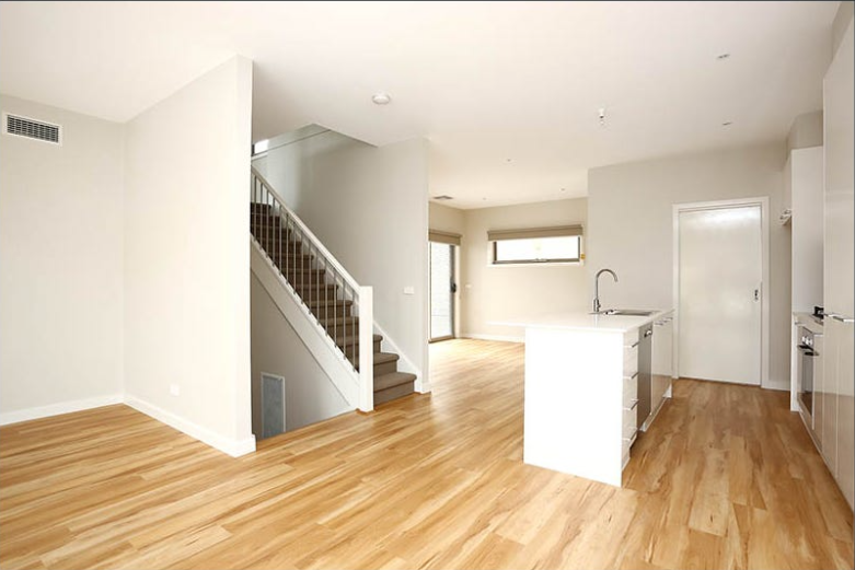 16 Eama Court, Bulleen, VIC 3105, Bulleen - Thumbnail 2