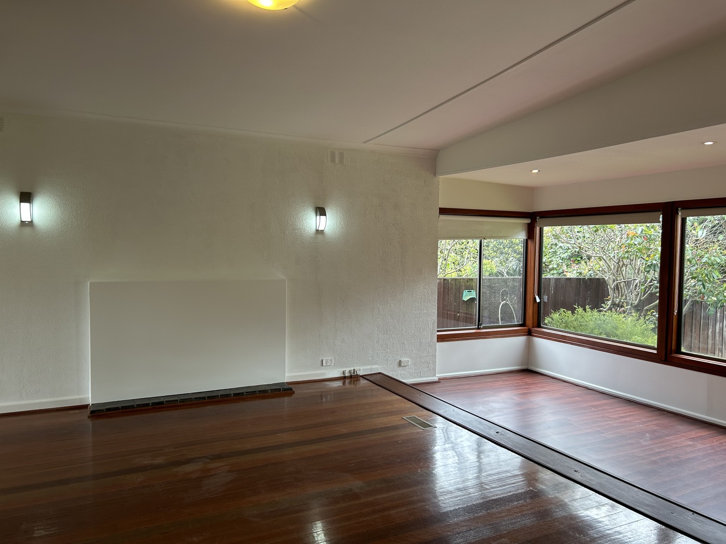 16 Eel Race Road, Seaford, VIC 3198, Seaford - Thumbnail 2