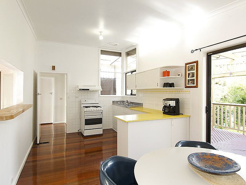 16 Eel Race Road, Seaford, VIC 3198, Seaford - Thumbnail 4