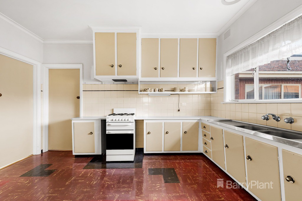 16 Elizabeth Street, Doncaster East, VIC 3109, Doncaster East - Thumbnail 2