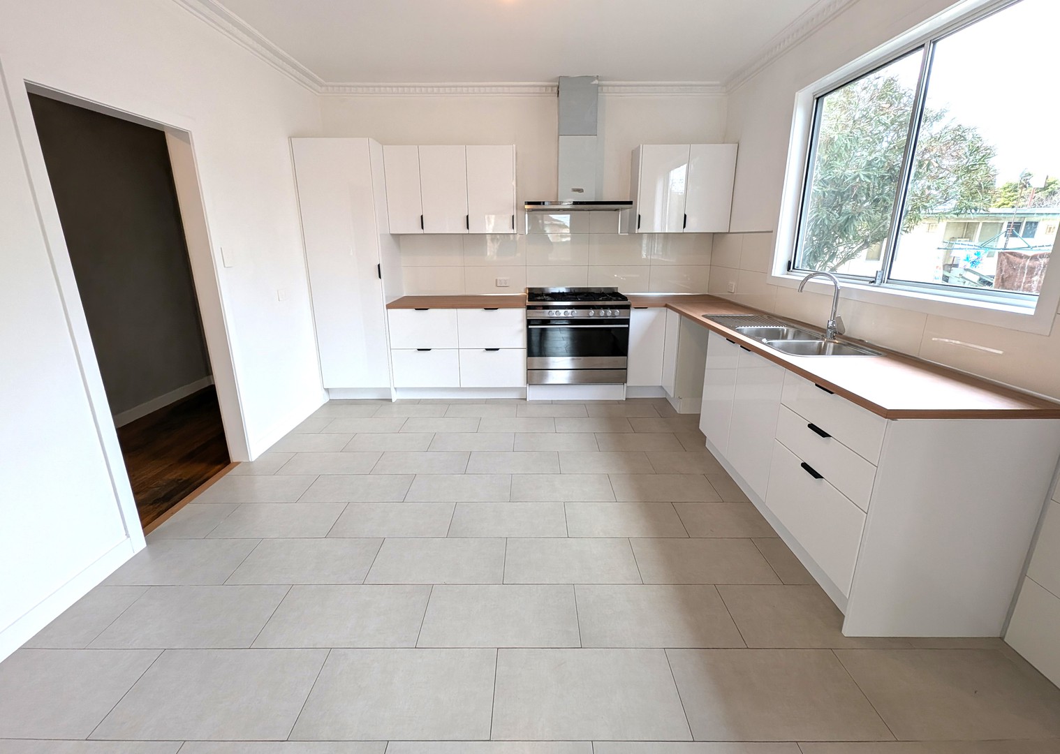 16 Elmore Street, Norlane, VIC 3214, Norlane - Thumbnail 2