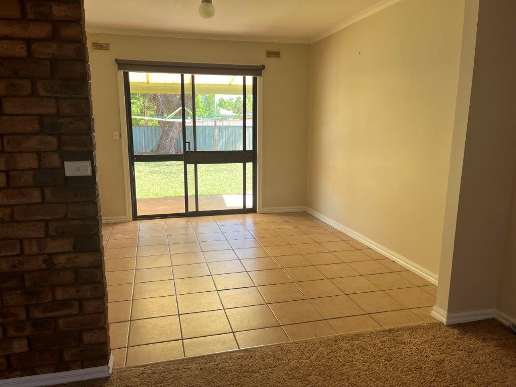 16 Elouera Drive, Irymple, VIC 3498, Irymple - Thumbnail 2