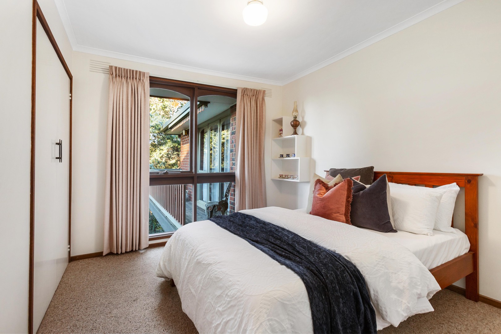 16 Ely Street, Eltham, VIC 3095, Eltham - Thumbnail 8