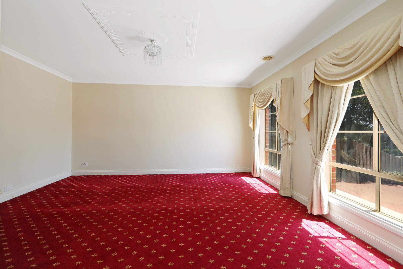 16 Eureka Court, Narre Warren, VIC 3805, Narre Warren - Thumbnail 2