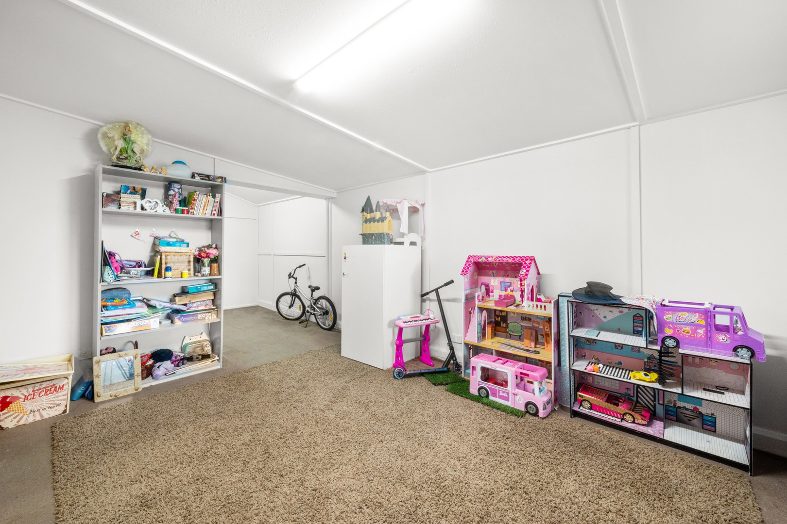 16 Fiona Avenue, Corio, VIC 3214, Corio - Thumbnail 5