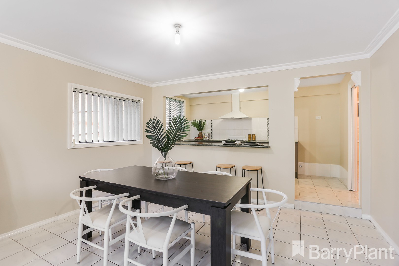 16 Foxzami Crescent, Epping, VIC 3076, Epping - Thumbnail 5