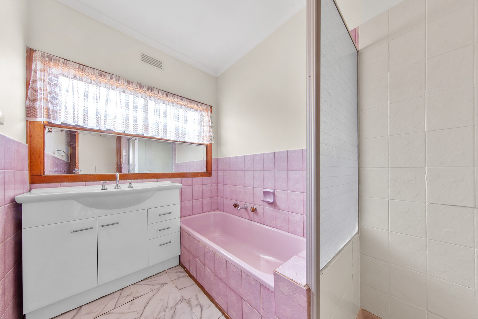 16 Fremont Parade, Sunshine West, VIC 3020, Sunshine West - Thumbnail 8