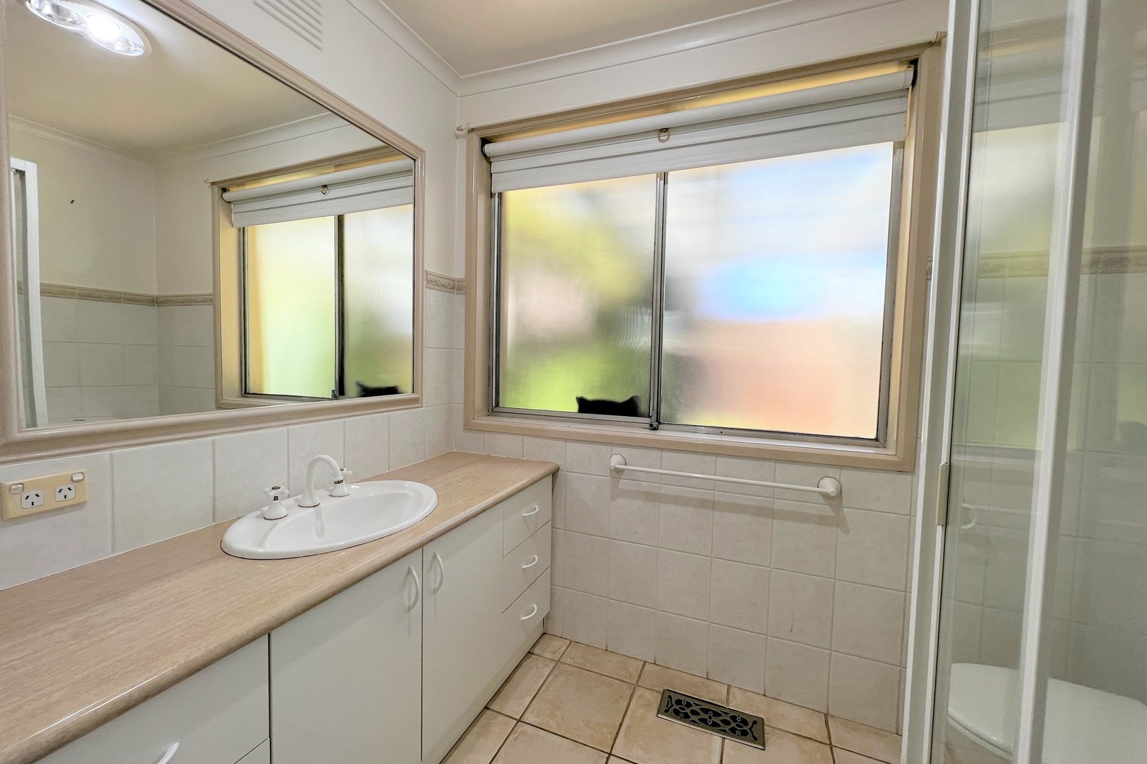 16 Garden Avenue, Keilor, VIC 3036, Keilor - Thumbnail 7