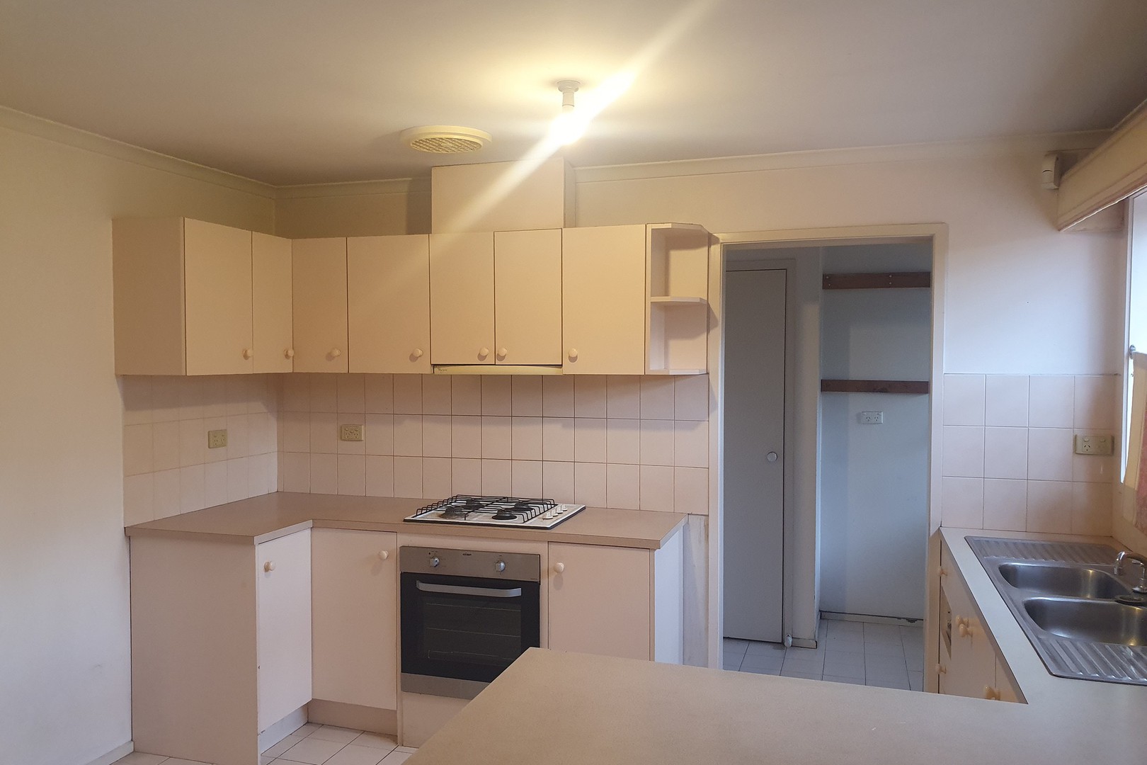 16 Gathray Court, Roxburgh Park, VIC 3064, Roxburgh Park - Thumbnail 3
