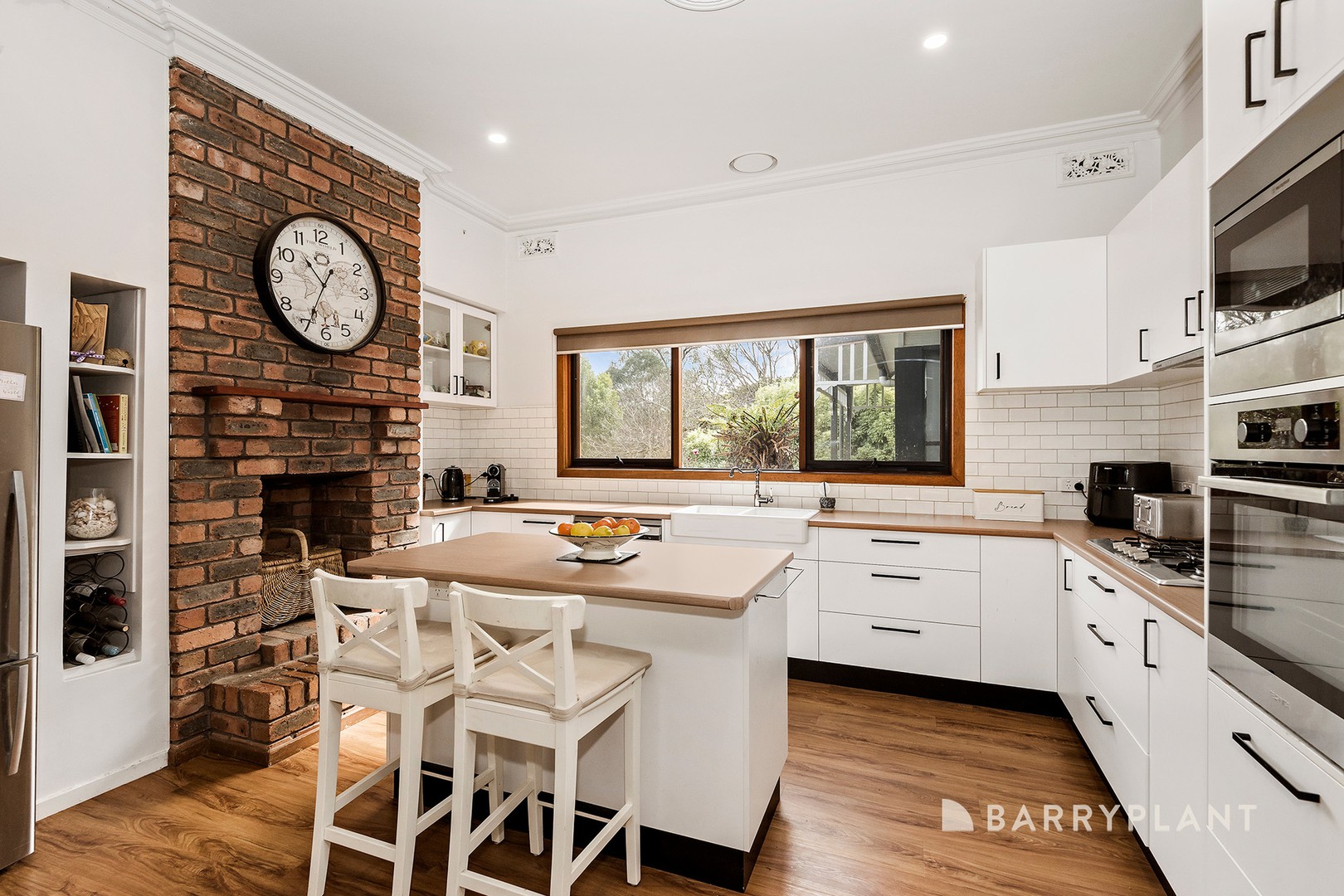 16 Gembrook Launching Place Road, Gembrook, VIC 3783 - Thumbnail 2 - 10/09/2025