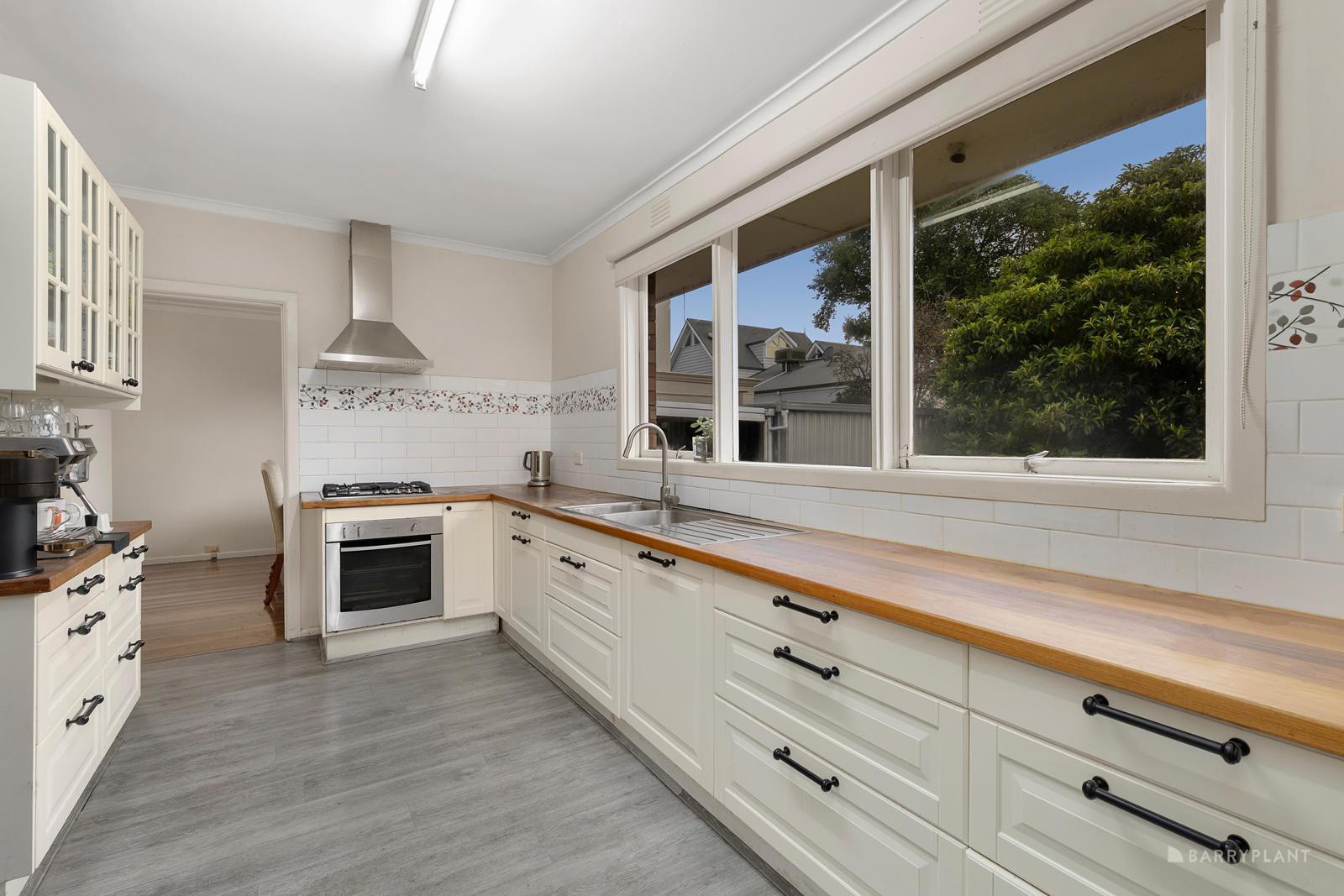 16 Glenda Street, Doncaster, VIC 3108, Doncaster - Thumbnail 5