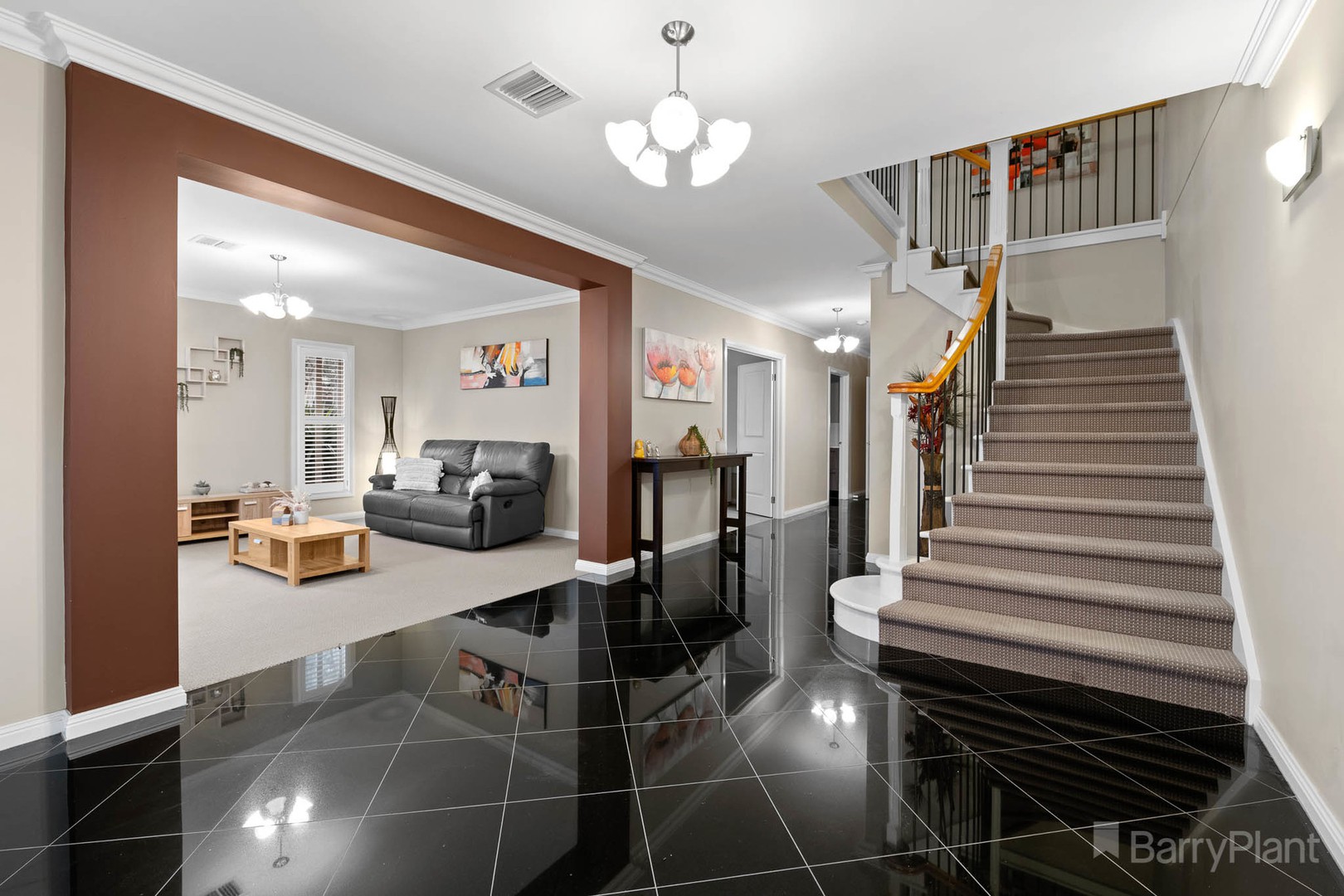 16 Grand Manor Drive, Berwick, VIC 3806, Berwick - Thumbnail 2