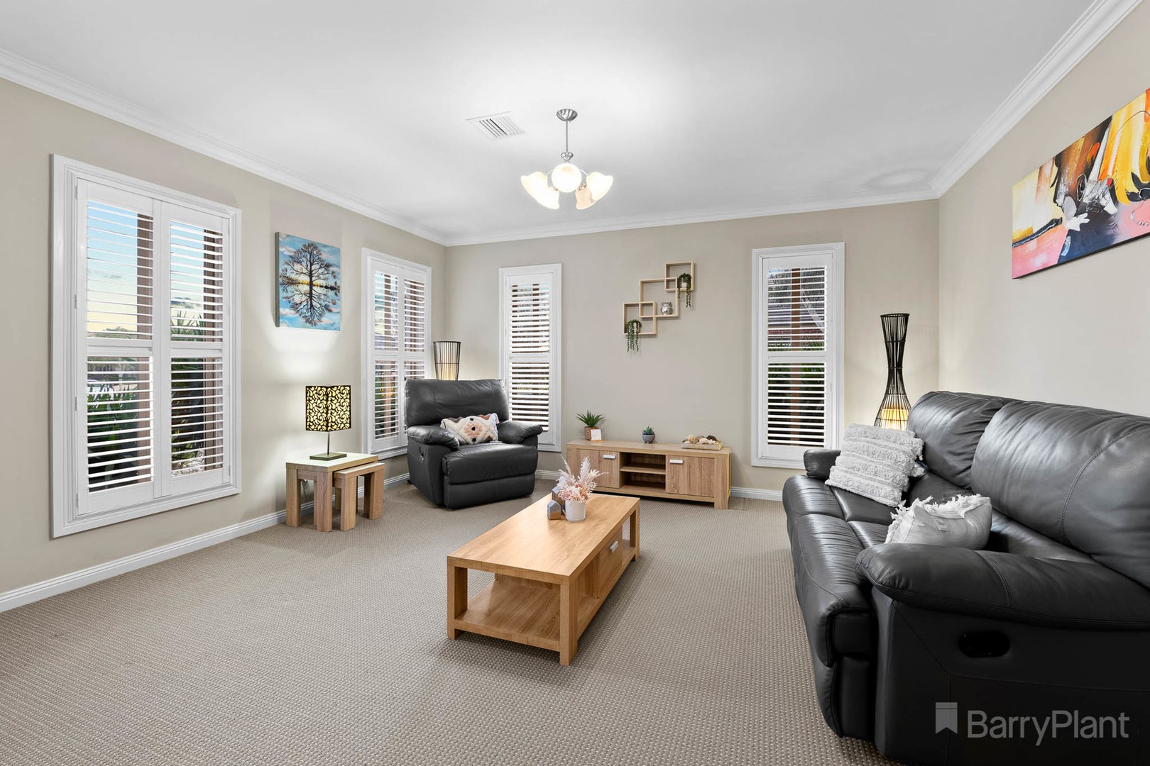 16 Grand Manor Drive, Berwick, VIC 3806, Berwick - Thumbnail 3