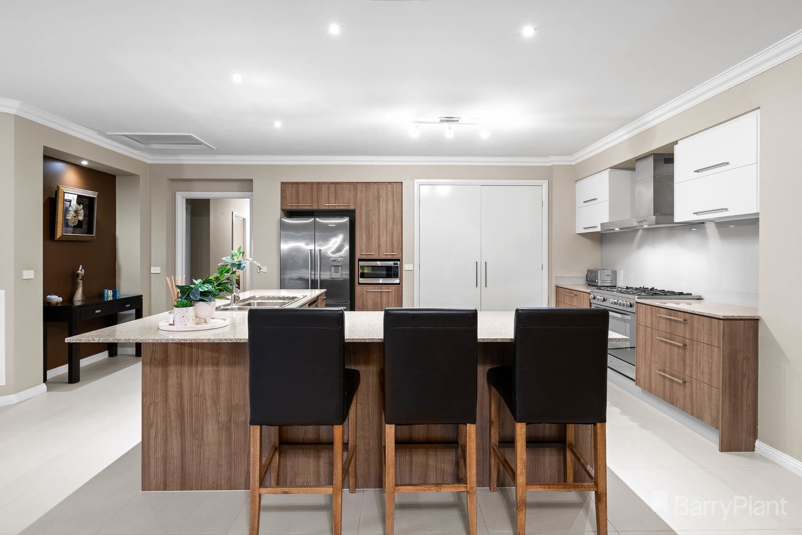 16 Grand Manor Drive, Berwick, VIC 3806, Berwick - Thumbnail 8