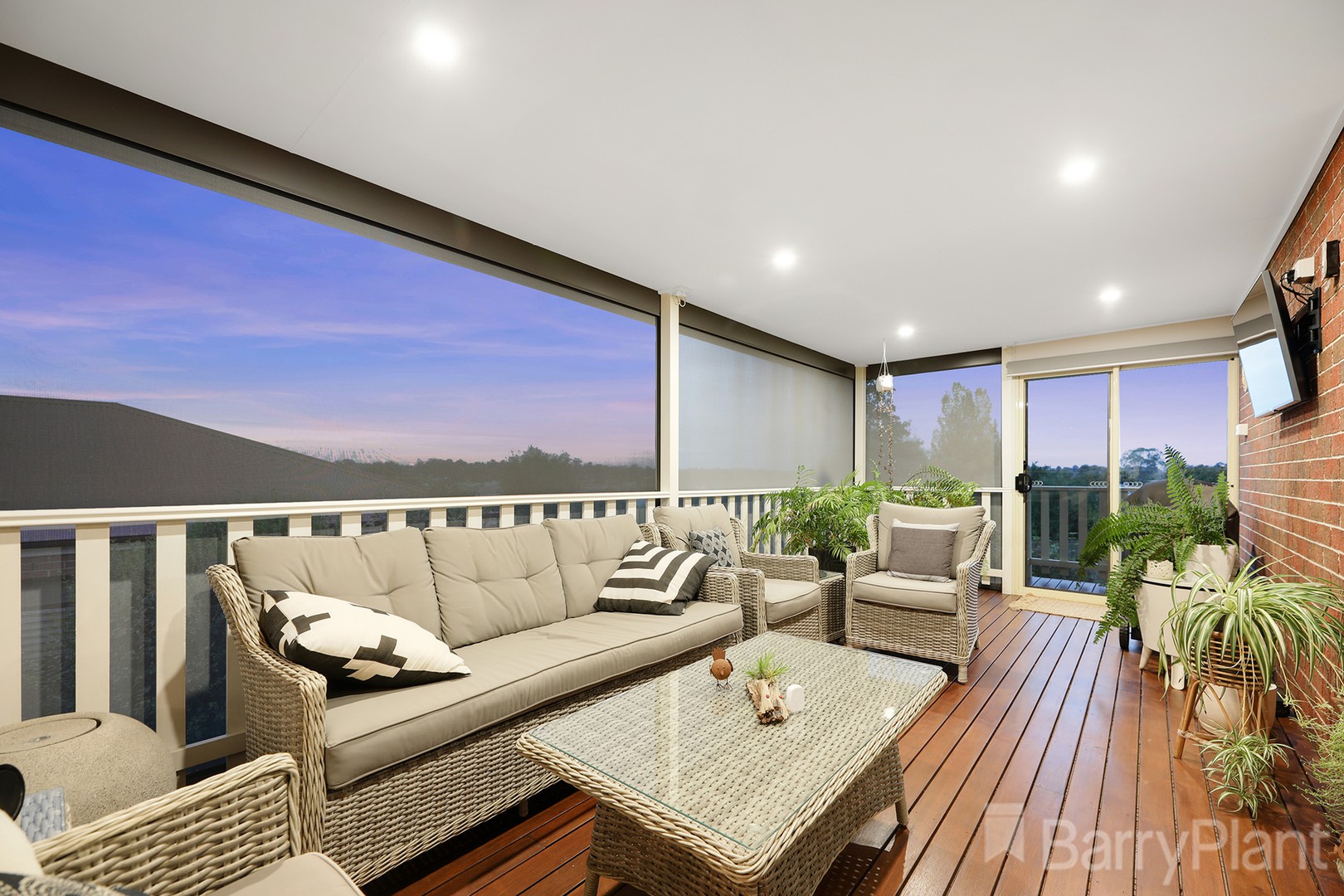 16 Grange Crescent, Warragul, VIC 3820, Warragul - Thumbnail 8
