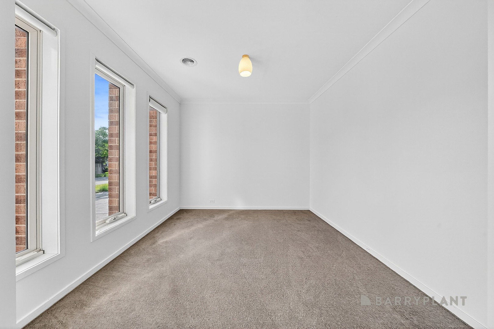 16 Grasso Avenue, Point Cook, VIC 3030, Point Cook - Thumbnail 3