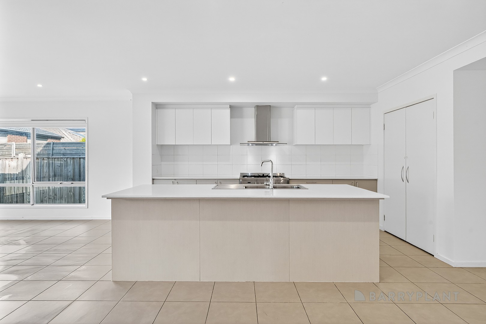 16 Grasso Avenue, Point Cook, VIC 3030, Point Cook - Thumbnail 6