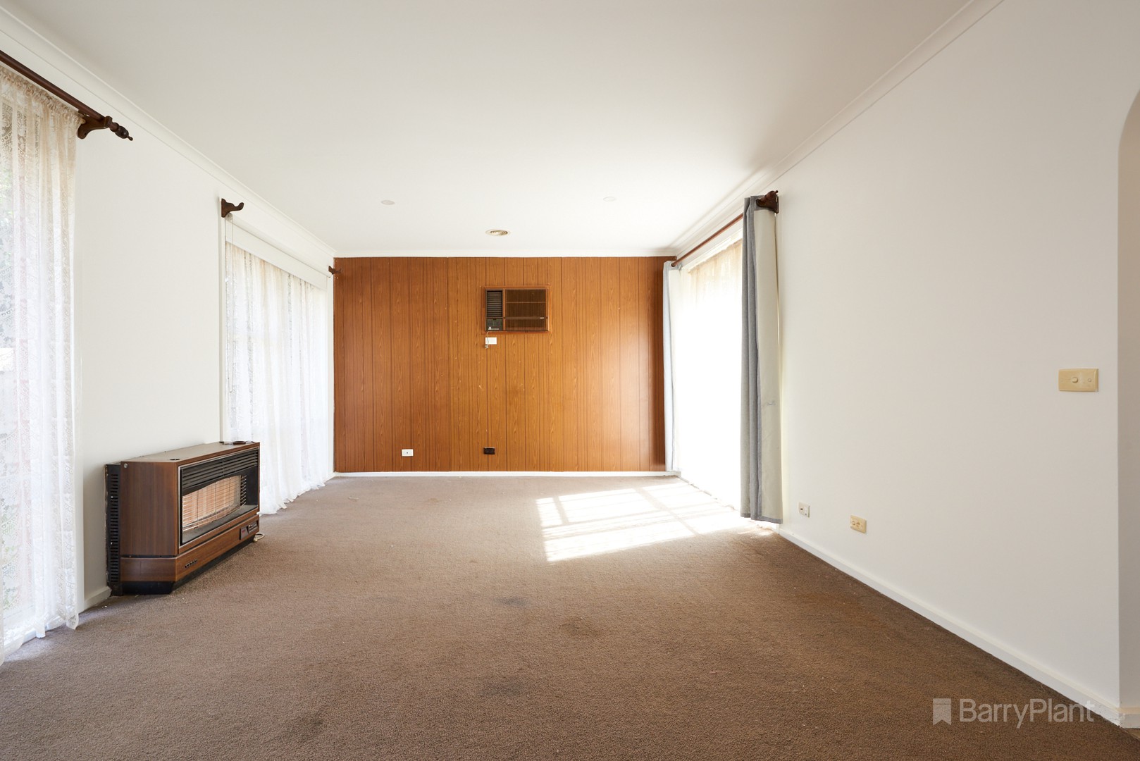 16 Hanley Street, Narre Warren, VIC 3805, Narre Warren - Thumbnail 3