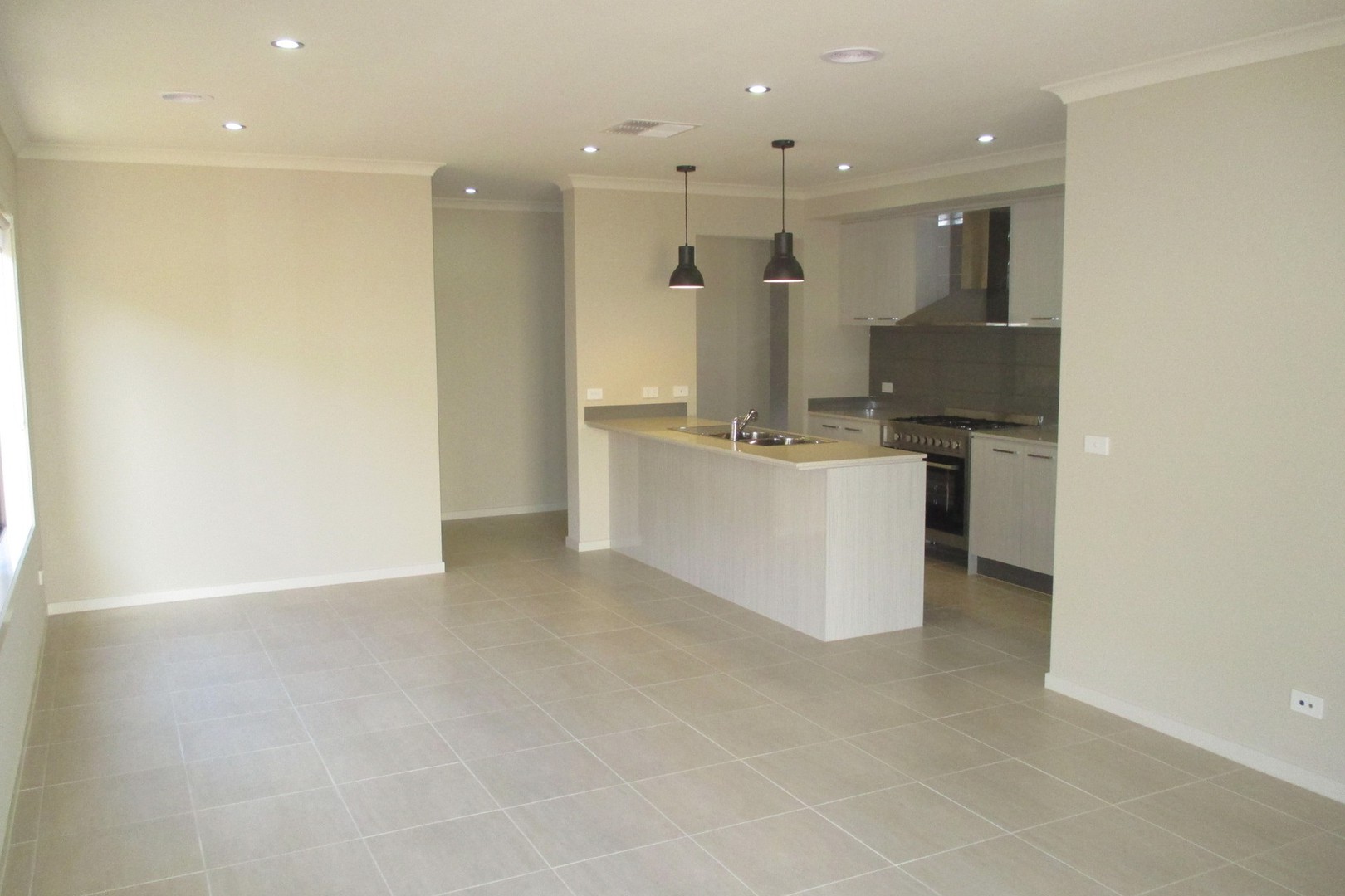 16 Hanover Street, Point Cook, VIC 3030 - Thumbnail 1 - 25/03/2026