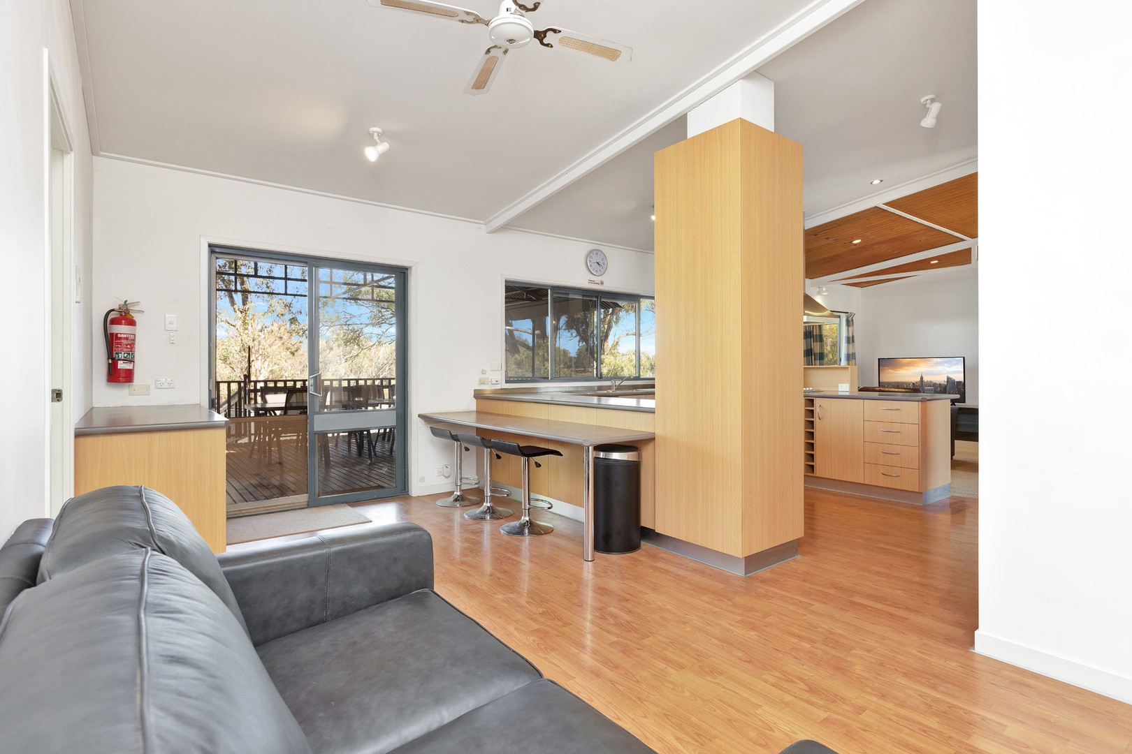 16 Hendy Road, Buronga, NSW 2739, Buronga - Thumbnail 3