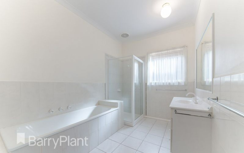 16 Henry Court, Caroline Springs, VIC 3023, Caroline Springs - Thumbnail 6