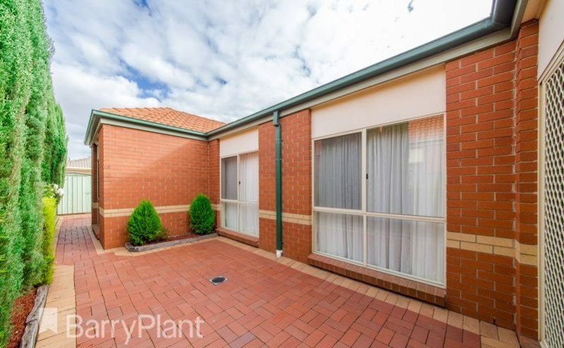 16 Henry Court, Caroline Springs, VIC 3023, Caroline Springs - Thumbnail 7