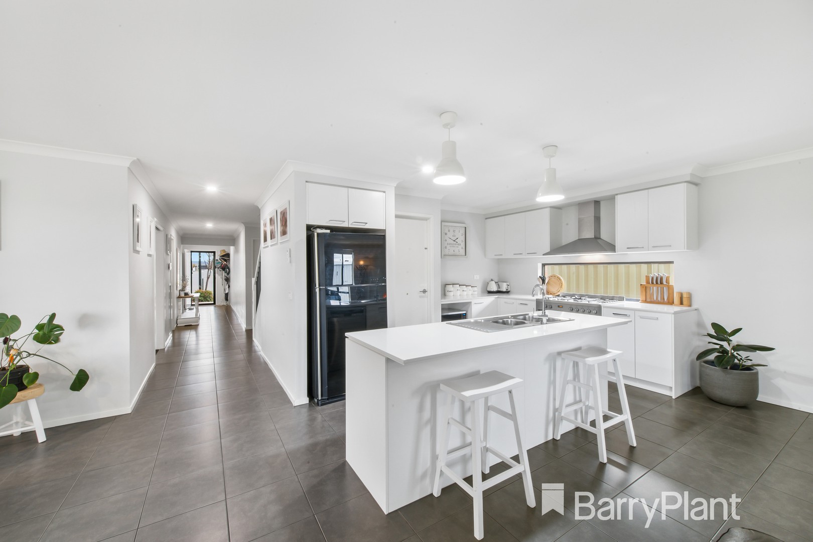 16 Herbal Avenue, Kurunjang, VIC 3337, Kurunjang - Thumbnail 2