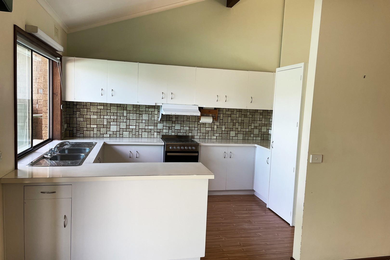 16 Hibiscus Court, Mildura, VIC 3500, Mildura - Thumbnail 3