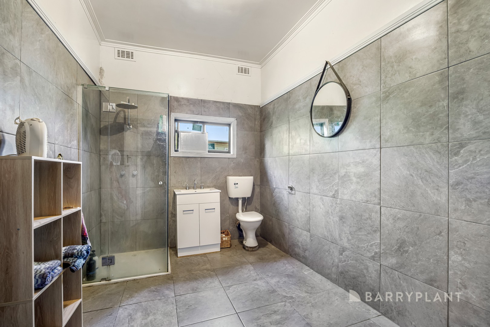 16 Higham Street, Maryborough, VIC 3465, Maryborough - Thumbnail 4