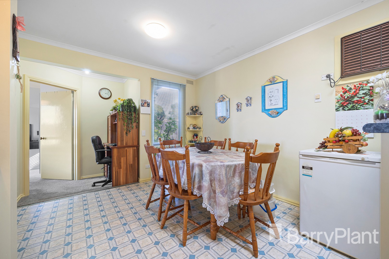 16 Highfield Avenue, Mount Clear, VIC 3350, Mount Clear - Thumbnail 4