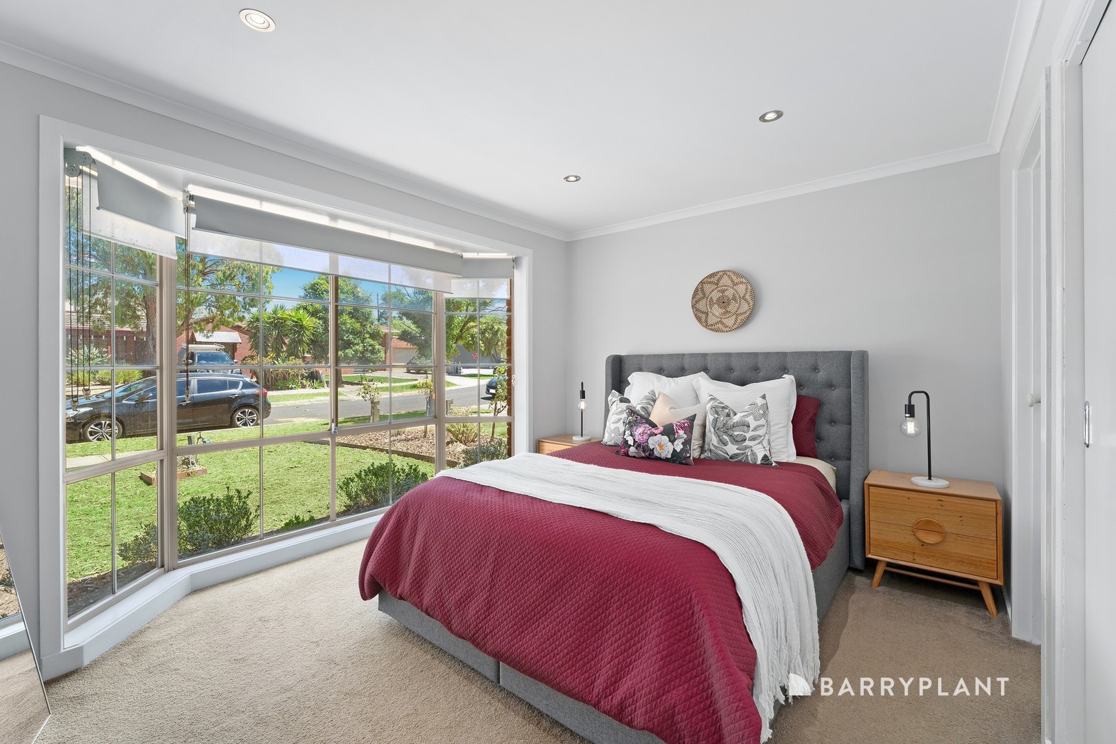 16 Hobson Crescent, Mill Park, VIC 3082, Mill Park - Thumbnail 5
