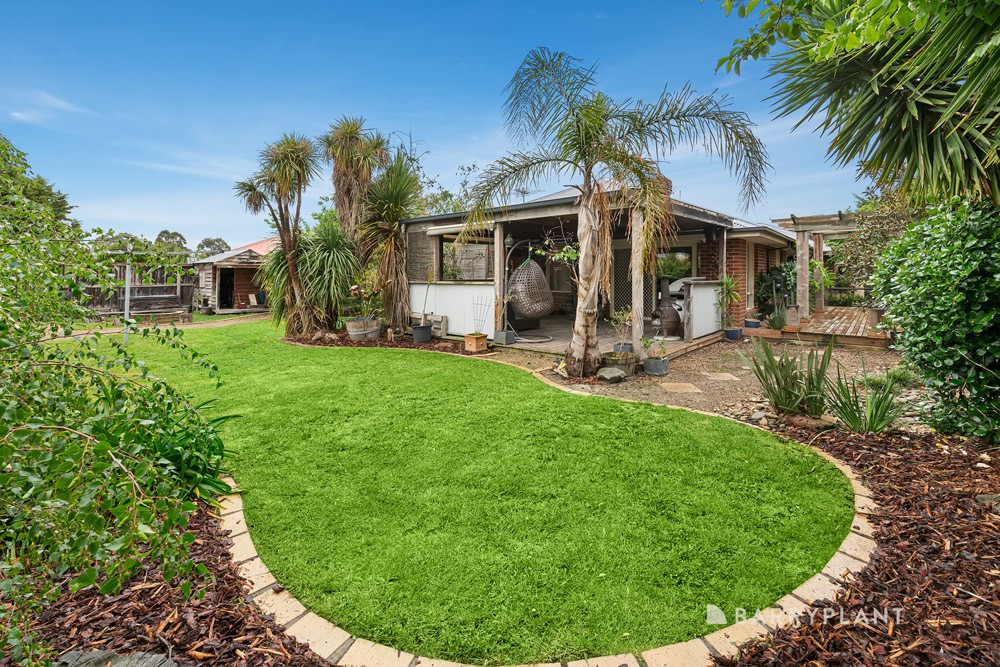 16 Holmwood Crescent, Doreen, VIC 3754 - Thumbnail 2 - 22/10/2025