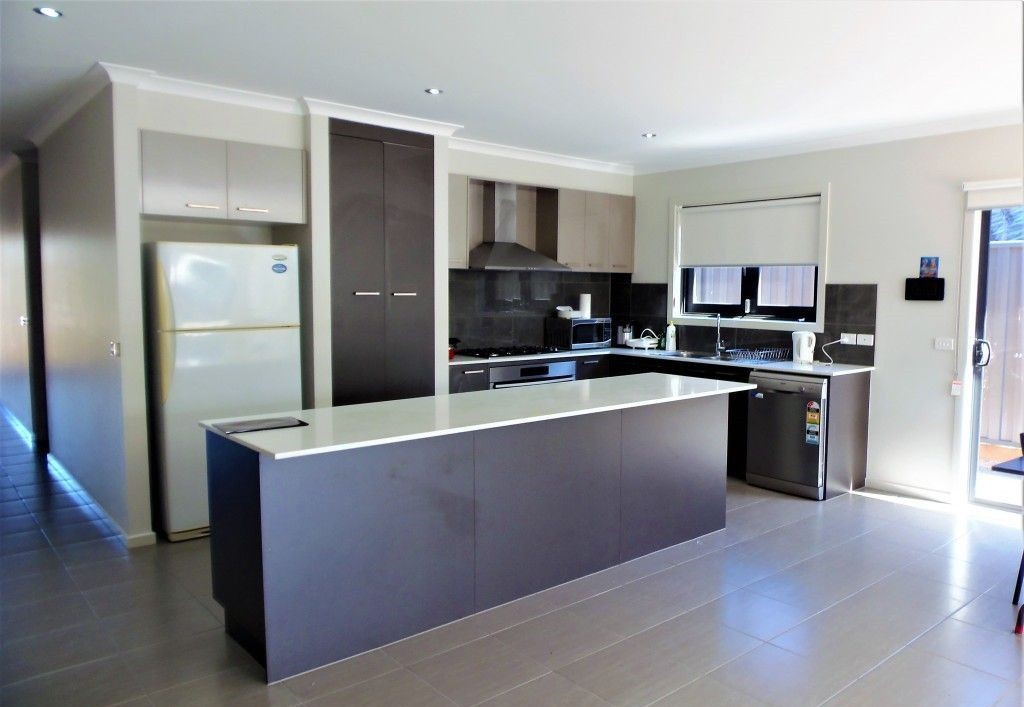 16 Infinity Drive, Fraser Rise, VIC 3336, Fraser Rise - Thumbnail 3