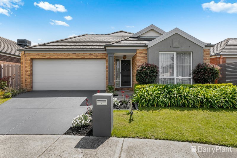 16 Ivory Crescent, Springvale South, VIC 3172, Springvale South - Thumbnail 8