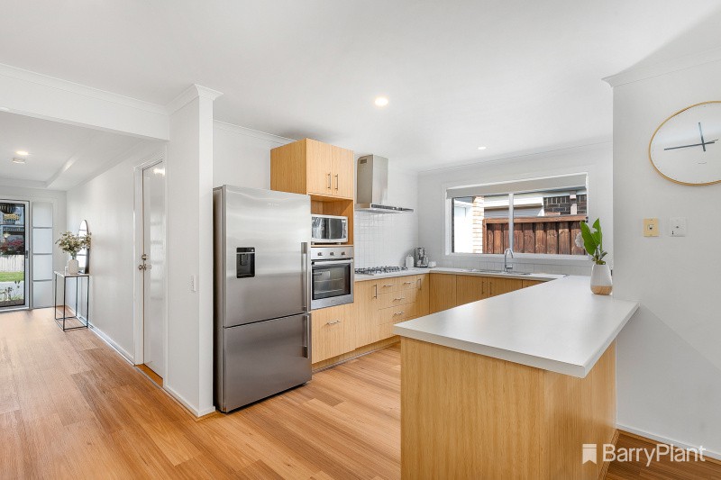 16 Ivory Crescent, Springvale South, VIC 3172, Springvale South - Thumbnail 3