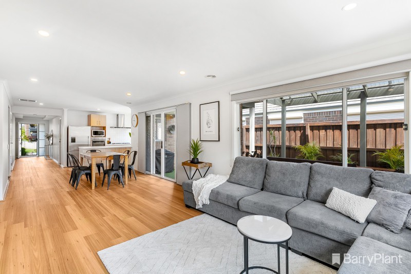 16 Ivory Crescent, Springvale South, VIC 3172, Springvale South - Thumbnail 5