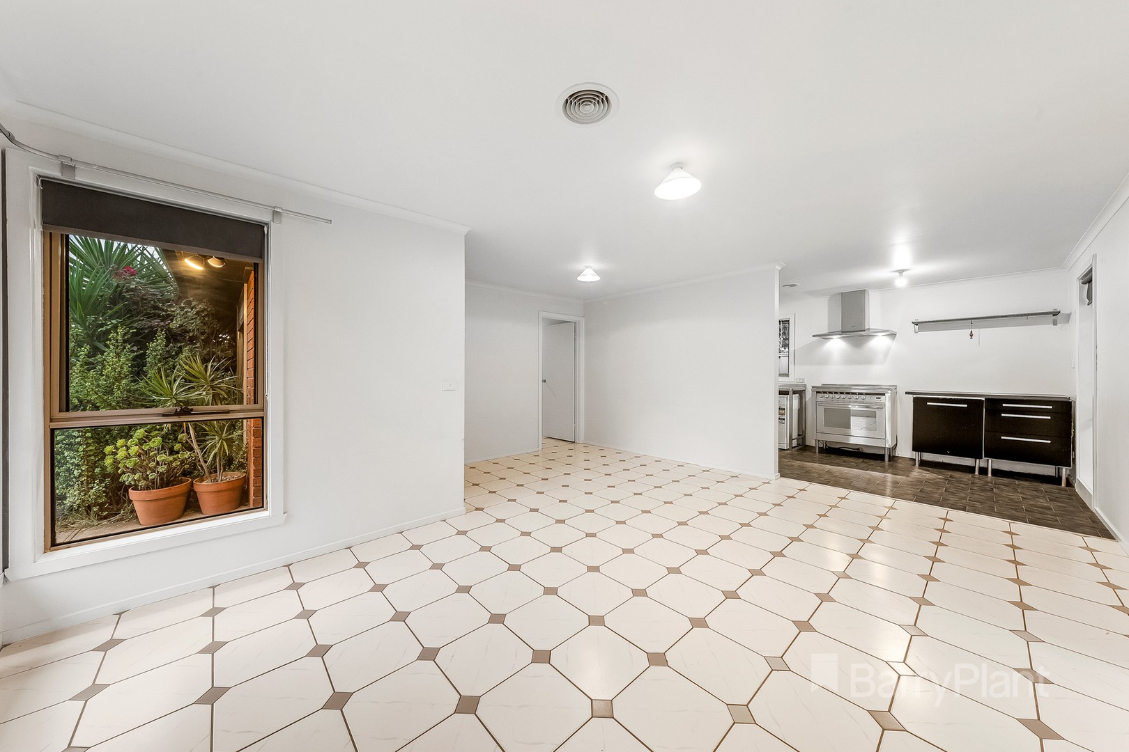 16 Jester Court, Kings Park, VIC 3021, Kings Park - Thumbnail 4