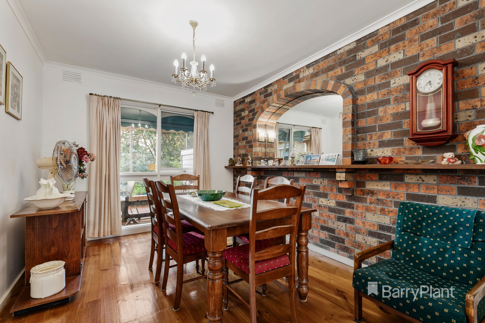 16 Joanne Avenue, Chirnside Park, VIC 3116, Chirnside Park - Thumbnail 4