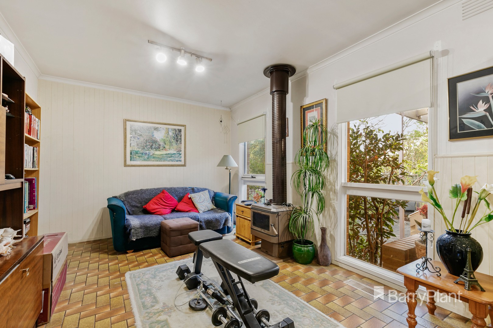 16 Joanne Avenue, Chirnside Park, VIC 3116, Chirnside Park - Thumbnail 8