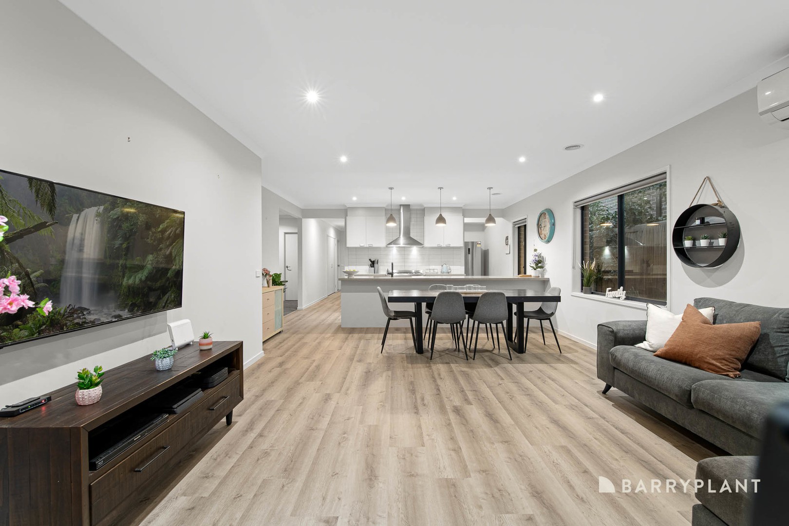 16 Kaduna Drive, Officer South, VIC 3809, Officer South - Thumbnail 4