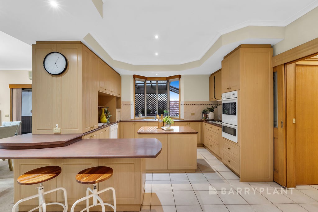 16 Katoomba Drive, Mulgrave, VIC 3170, Mulgrave - Thumbnail 5