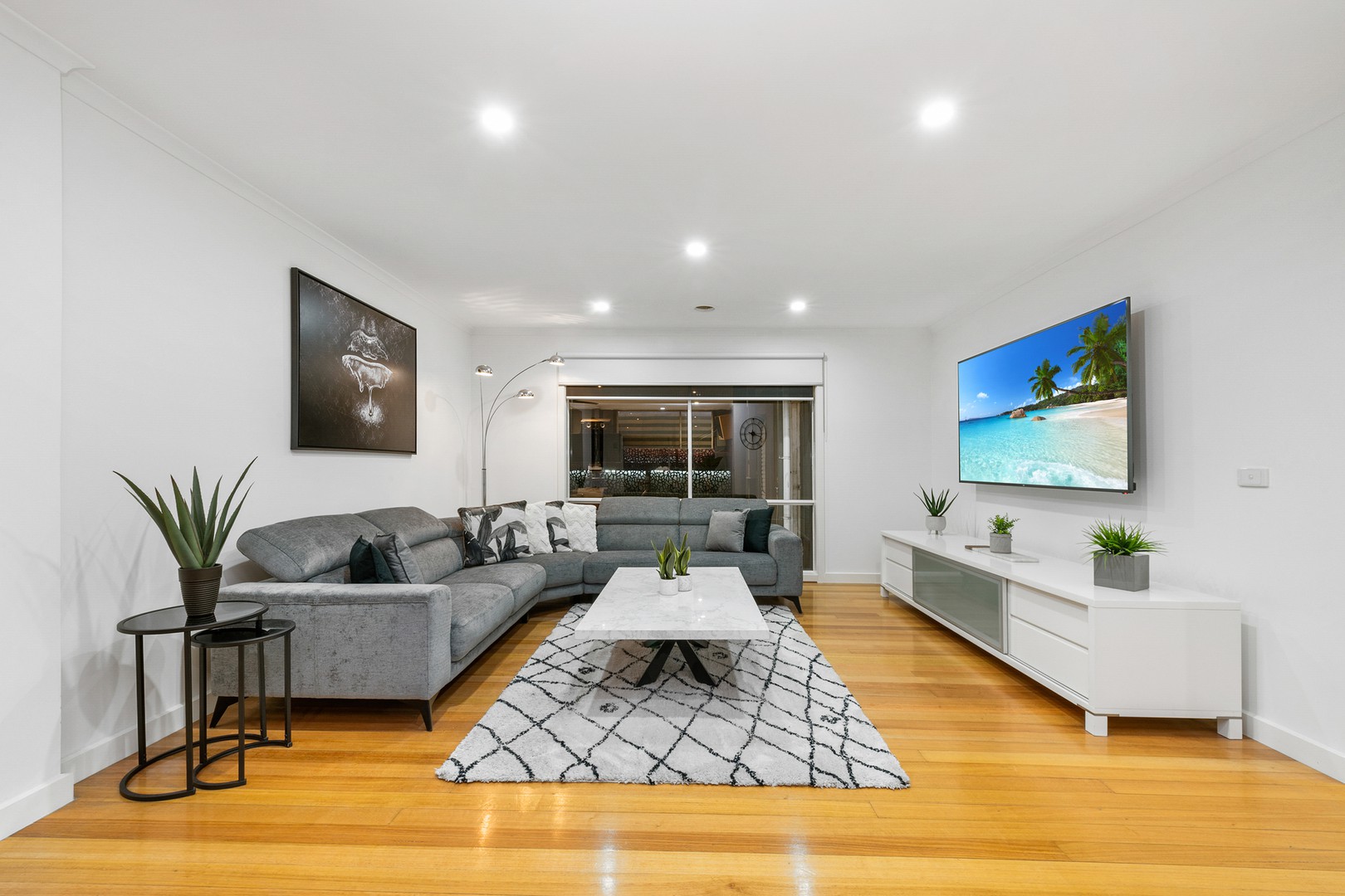 16 Kelland Avenue, Hillside, VIC 3037, Hillside - Thumbnail 2