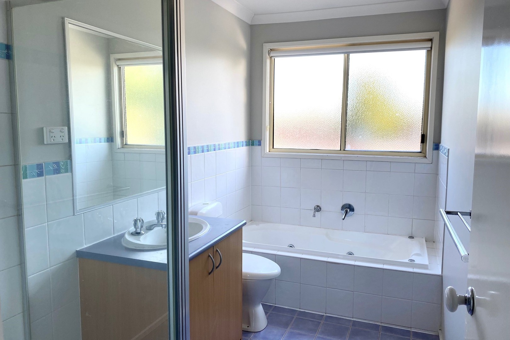 16 Kennedy Parade, Roxburgh Park, VIC 3064, Roxburgh Park - Thumbnail 5
